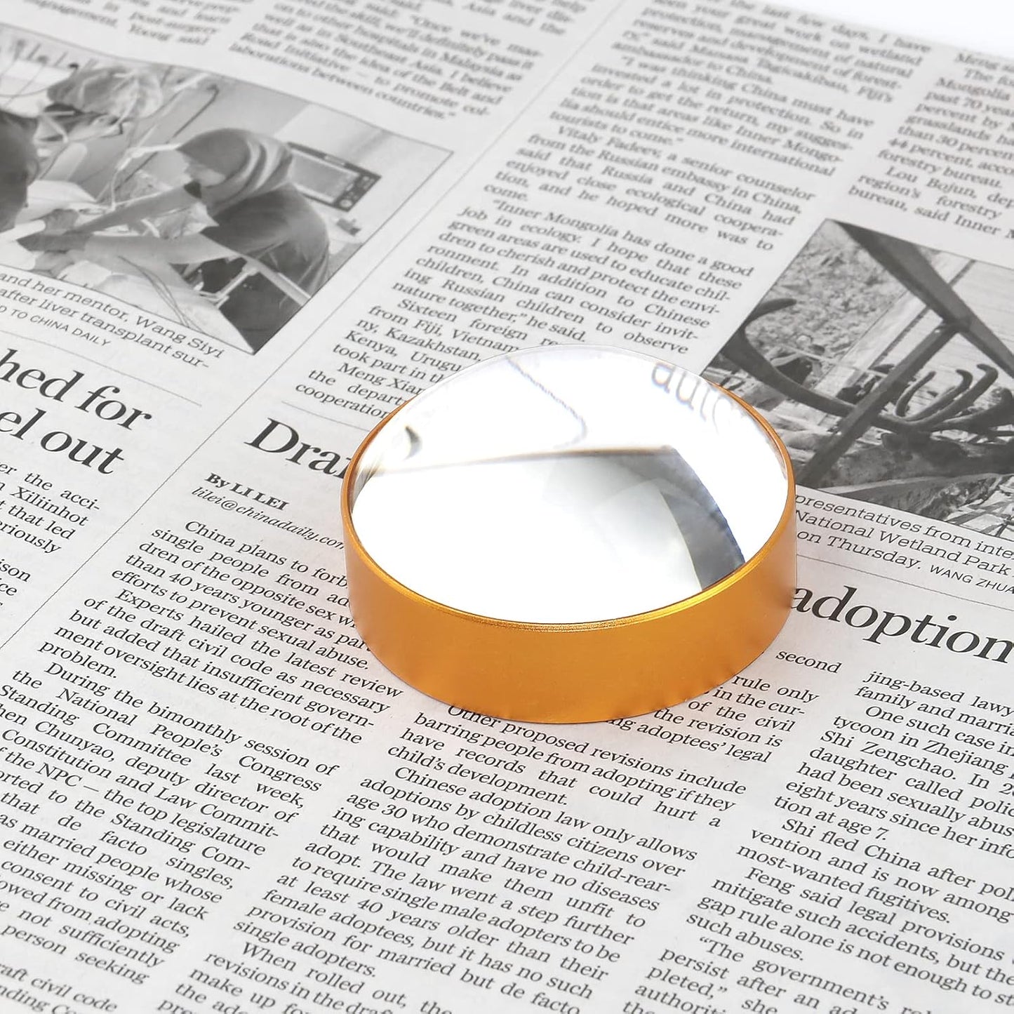 6x round magnifying glass dome